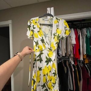 Lemon wrap dress